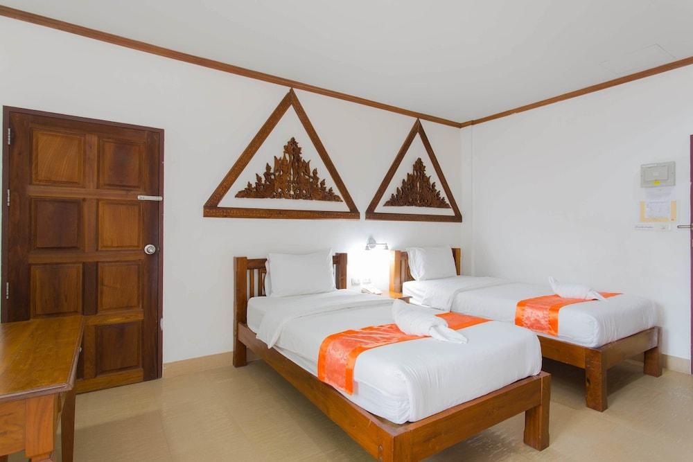 Onnicha Hotel Ratsada Buitenkant foto
