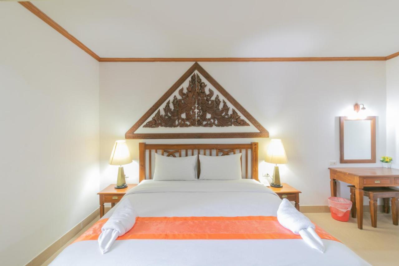 Onnicha Hotel Ratsada Buitenkant foto