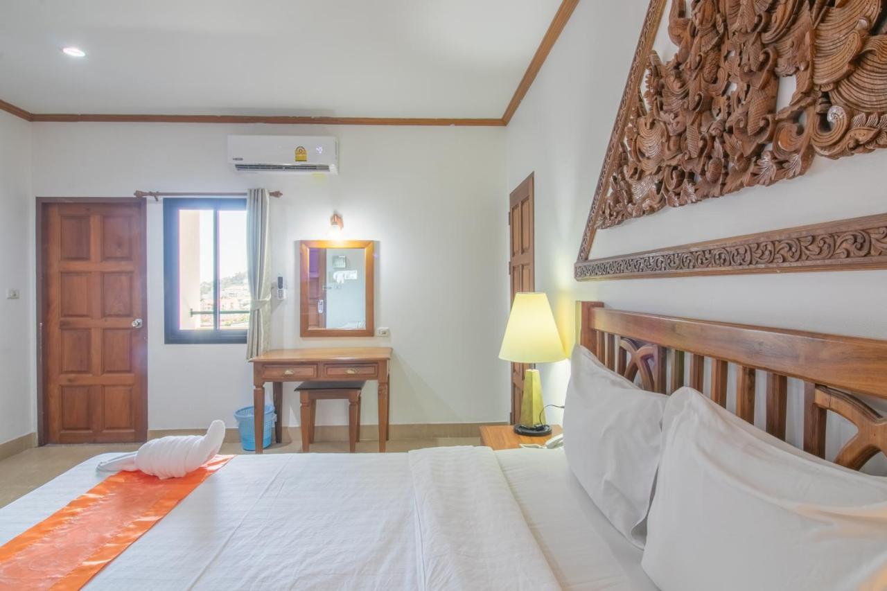 Onnicha Hotel Ratsada Buitenkant foto