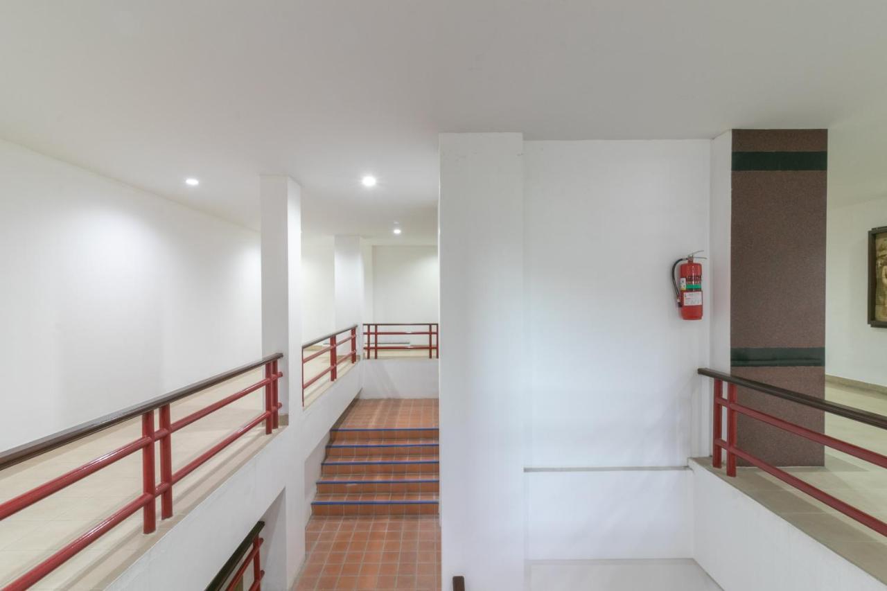 Onnicha Hotel Ratsada Buitenkant foto
